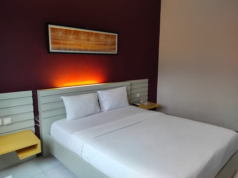 Deluxe Room | Free WiFi, bed sheets