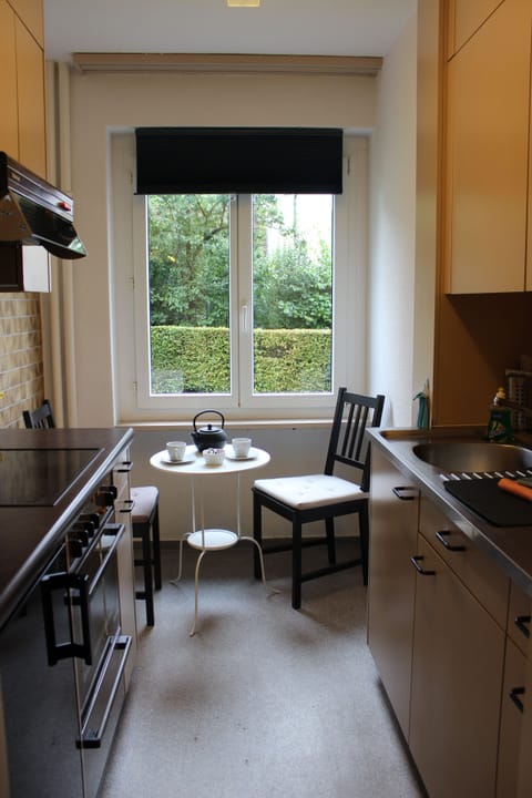 Apartment, 1 Bedroom, Terrace, Garden View | Interior