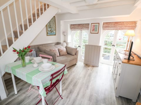 Cottage | Living room