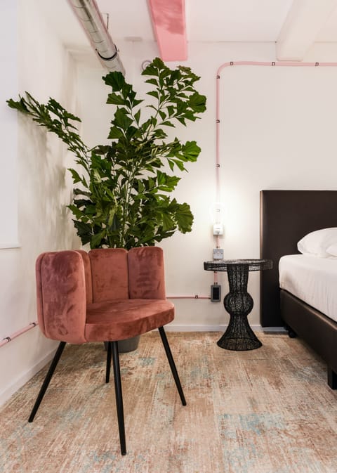 Family Apartment | Individually decorated, individually furnished, iron/ironing board