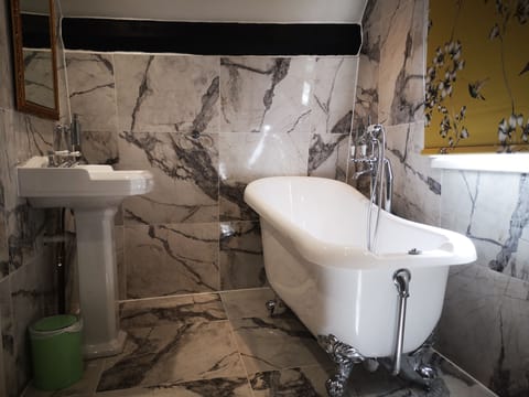 City Double Room | Bathroom | Shower, eco-friendly toiletries, hair dryer, bathrobes