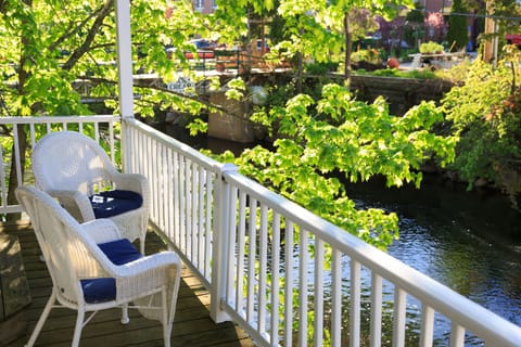 Suite, 1 King Bed, Fireplace, River View | Balcony