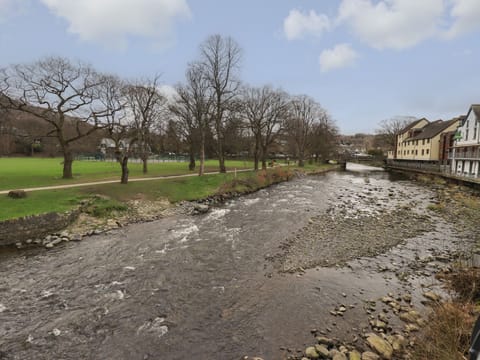 Cottage | Property grounds