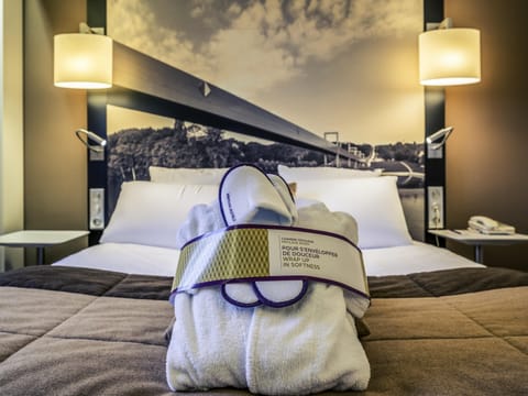 Privilege, Superior Room, 1 Double Bed with Sofa bed | In-room safe, blackout drapes, soundproofing, free cribs/infant beds