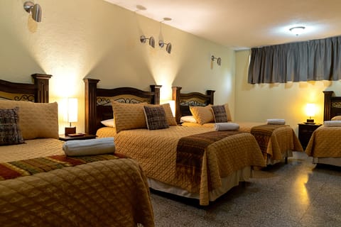 Family Quadruple Room | Free WiFi, bed sheets