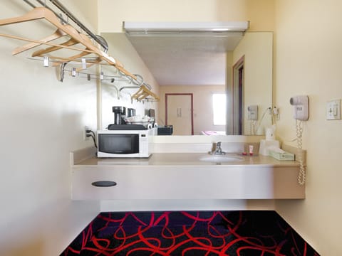Room, 1 King Bed | Bathroom sink