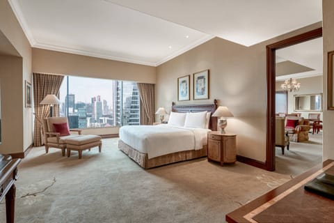 Executive Suite, 1 King Bed, Executive Level (JW Marriott Suite - High Floor) | Premium bedding, down comforters, free minibar items, in-room safe