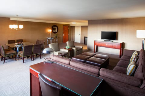 Presidential Suite, 1 King Bed with Sofa bed | Premium bedding, pillowtop beds, in-room safe, individually furnished