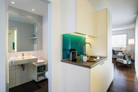 Mini-fridge, microwave, espresso maker, coffee/tea maker