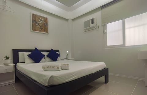 Standard Room | Individually decorated, desk, soundproofing, free WiFi