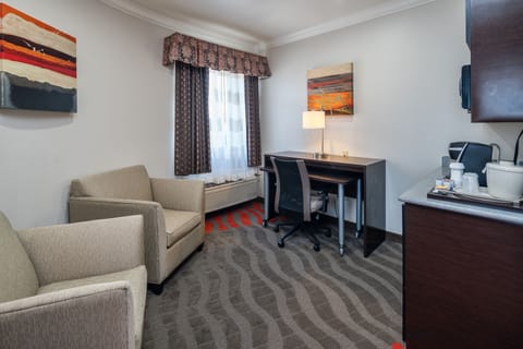 Standard Suite, 1 King Bed (Wet Bar) | In-room safe, desk, iron/ironing board, rollaway beds