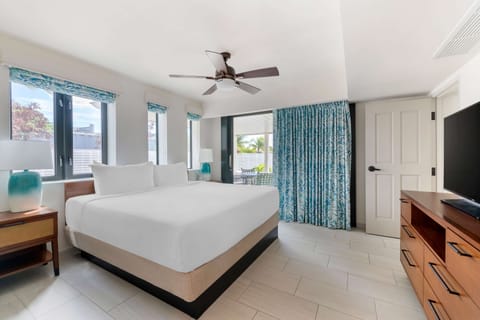 3 Bedroom Ocean View 3 Kings Suite | In-room safe, blackout drapes, iron/ironing board, cribs/infant beds