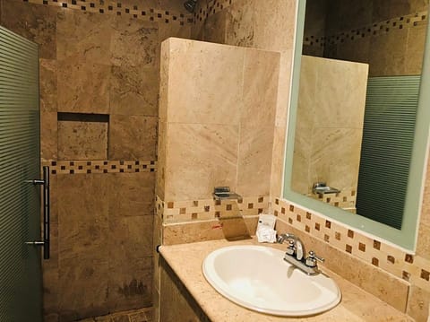 Standard room with air conditioning | Bathroom | Shower, towels, soap, shampoo