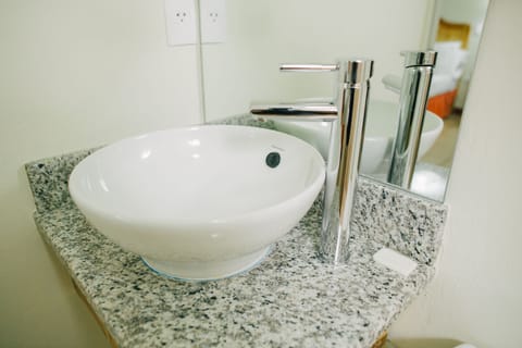 Double Room | Bathroom sink