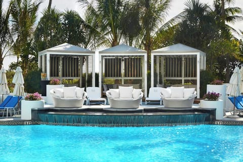 Outdoor pool, cabanas (surcharge), pool umbrellas