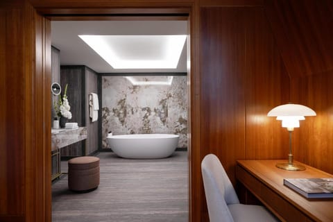 Presidential Suite, 1 King Bed | Bathroom | Separate tub and shower, designer toiletries, hair dryer, bathrobes