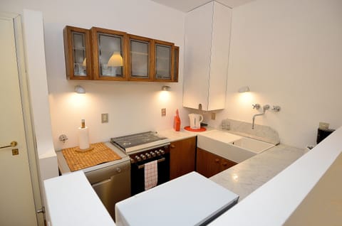 Apartment, 2 Bedrooms (Corte Fontana) | Private kitchen | Fridge, microwave, oven, stovetop