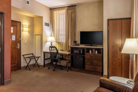 In-room safe, desk, blackout drapes, iron/ironing board