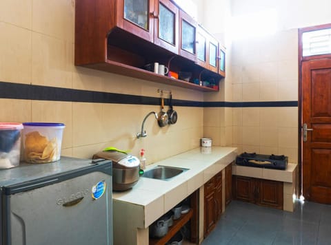 Shared kitchen facilities