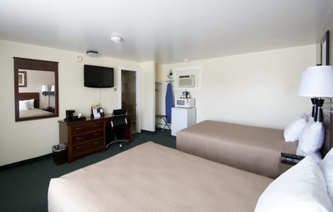 Room, 2 Double Beds, Non Smoking | Desk, iron/ironing board, cribs/infant beds, rollaway beds