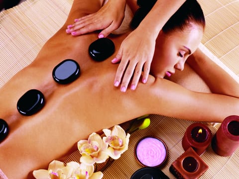 Body treatments, aromatherapy, facials, 4 treatment rooms