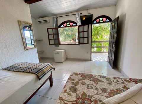 Basic Triple Room | Iron/ironing board, free WiFi, bed sheets