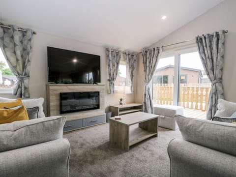 Cottage | Living room | TV