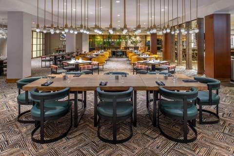 Breakfast, lunch, dinner served; local cuisine