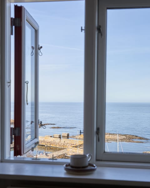 Traditional Double Room, 1 King Bed, Sea Facing (Detached Bathroom) | Garden view