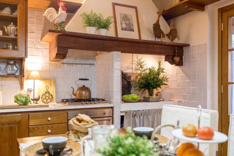 Villa | 4 bedrooms, WiFi