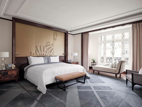 Grand Suite (Premier) | Egyptian cotton sheets, premium bedding, minibar, in-room safe