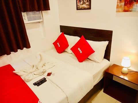 Standard Double Room | Free WiFi, bed sheets