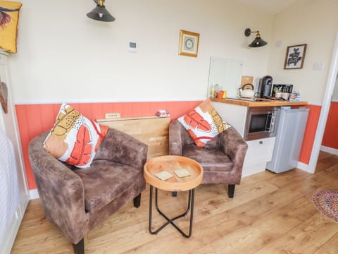 Cottage | Living room