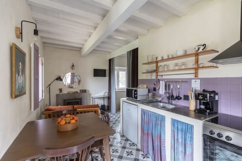 Loba House | Private kitchen | Microwave, oven, stovetop, espresso maker