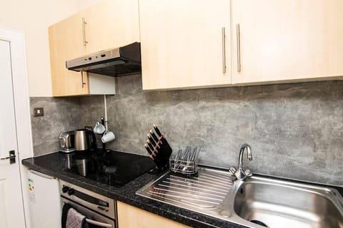 Apartment | Private kitchen | Fridge, microwave, oven, stovetop