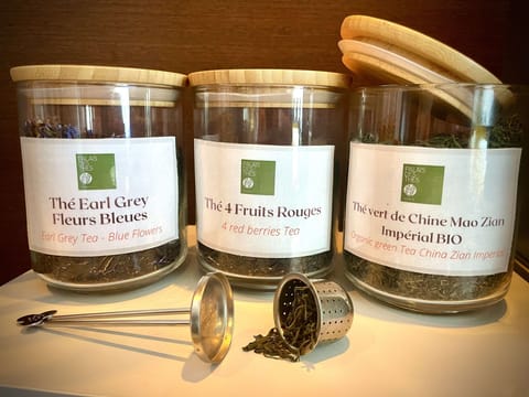 Daily buffet breakfast (EUR 12.90 per person)