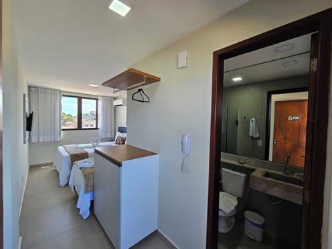 Superior Room | Bathroom | Towels