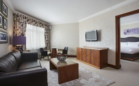 Suite | Desk, laptop workspace, soundproofing, iron/ironing board