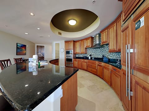 Condo, Multiple Beds, Balcony, Ocean View | Private kitchen | Fridge, microwave, oven, stovetop