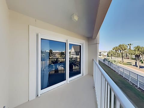 Condo, Multiple Beds, Balcony, Ocean View (#1207 - No Pets Allowed) | Property grounds