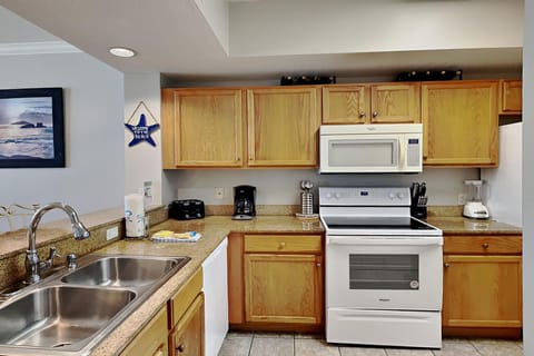 Condo, Multiple Beds, Balcony, Ocean View (#305 - No Pets Allowed) | Private kitchen | Fridge, microwave, oven, stovetop