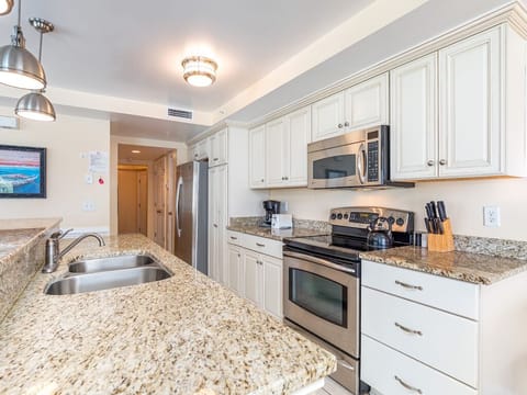 Condo, Multiple Beds, Pool Access, Garden View (Captains Watch 11 - No Pets Allowed) | Private kitchen | Fridge, microwave, oven, stovetop