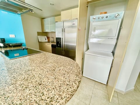 Apartment, 2 Bedrooms, Smoking, Balcony | Private kitchen