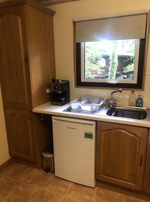 House, 2 Bedrooms, Patio, Garden View | Interior