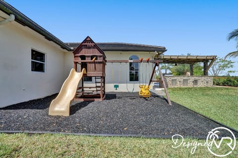 Children's play area - outdoor