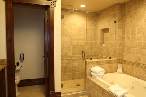 Suite, 2 Bedrooms | Bathroom