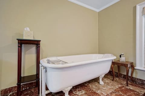 Arcarian, Luxury King, Clawfoot Tub | Bathroom | Hair dryer, towels