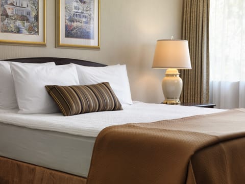 Standard Room | Pillowtop beds, in-room safe, blackout drapes, iron/ironing board