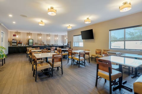 Free buffet breakfast