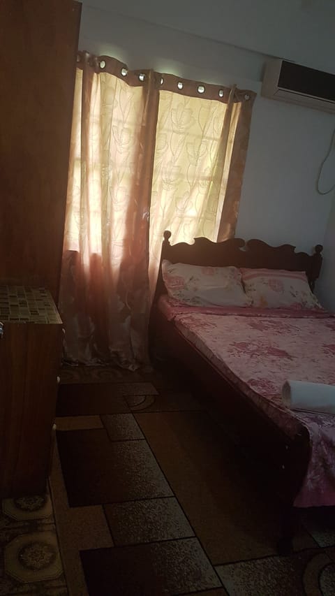 Basic Room | Free WiFi, bed sheets